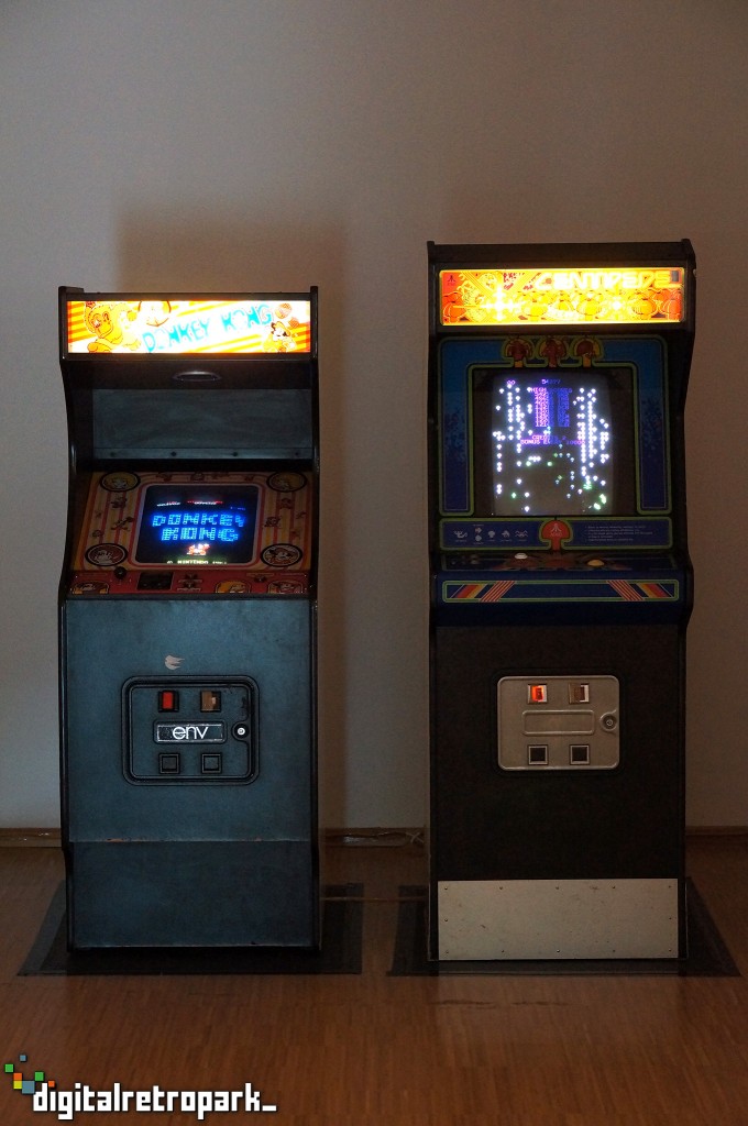 01 Arcade